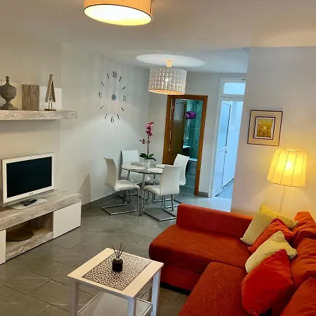 Apartment Dalia *